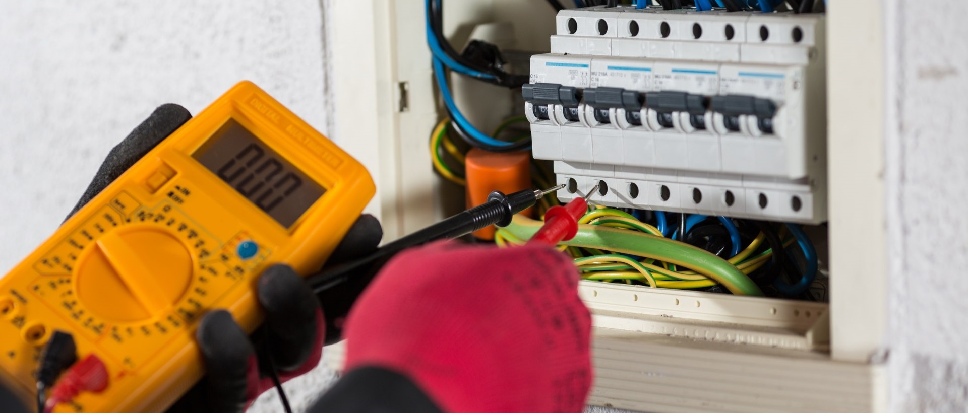 Electricians SM1